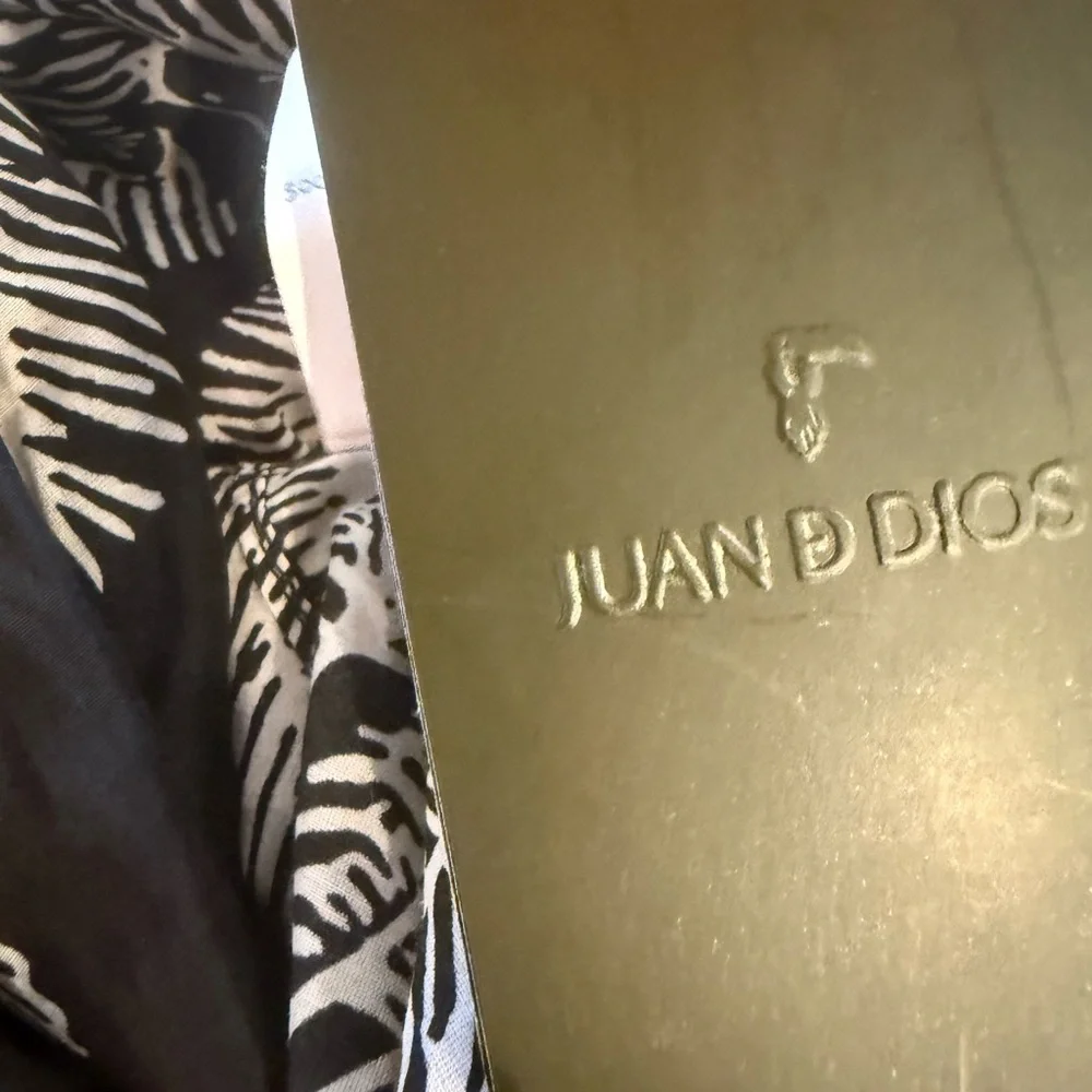 Juan Di Dios Malala Silk/Cotton Halter Neck Top NWT - Picture 5 of 7